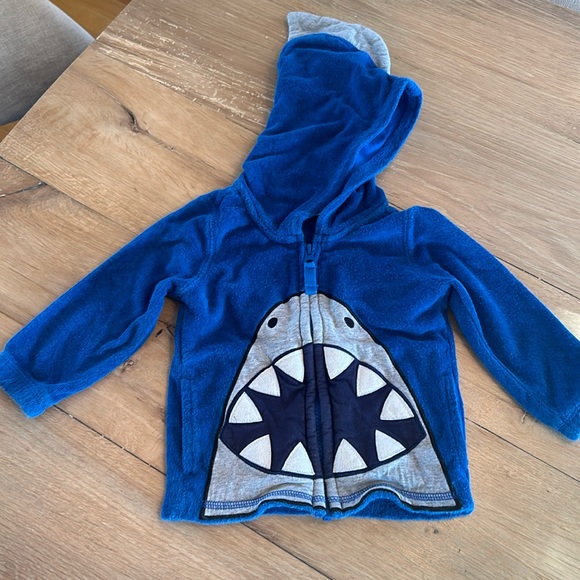 Shark terry pool hoodie - Picture 1 of 5
